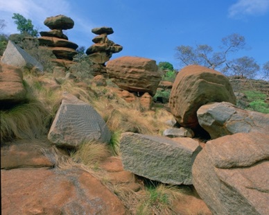 the beautiful magaliesberg mountains